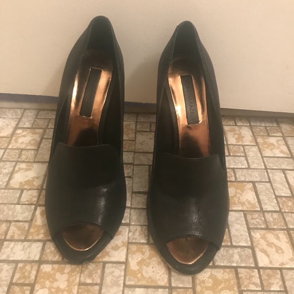 Black BCBG Peep Toe Pumps - size 7.5 - Picture 1 of 5